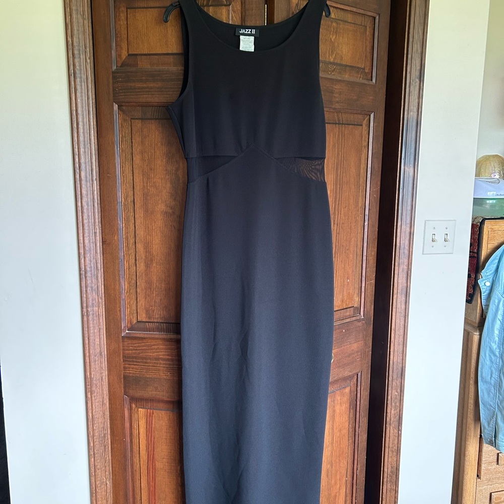 Black Sleeveless Dress